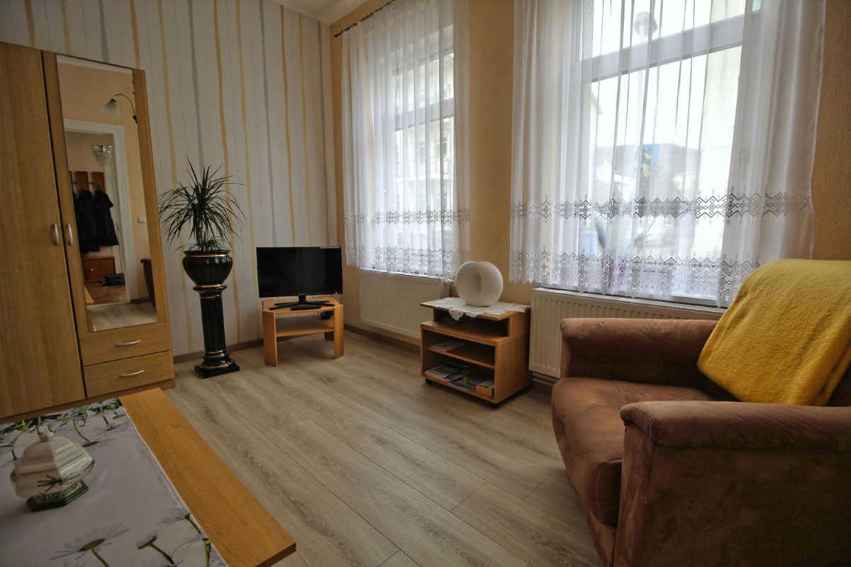 Ferienwohnung Thurk Зассніц Екстер'єр фото